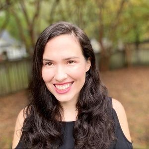 Meet your Posher, Leah